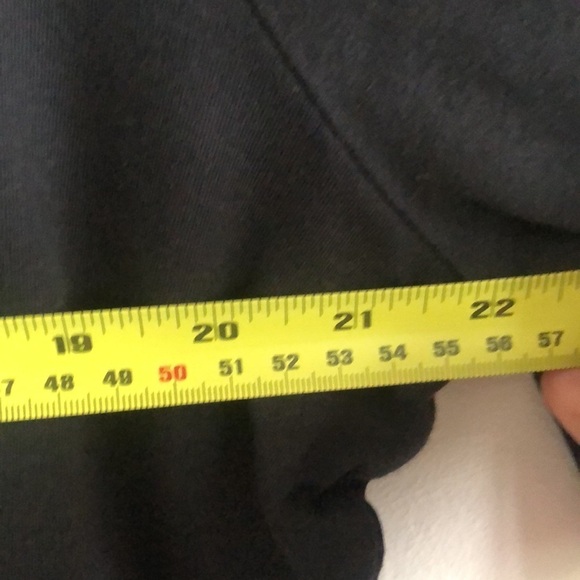 L.L.Bean Women's Black Soft Cotton V Neck Size L Reg - Picture 6 of 9